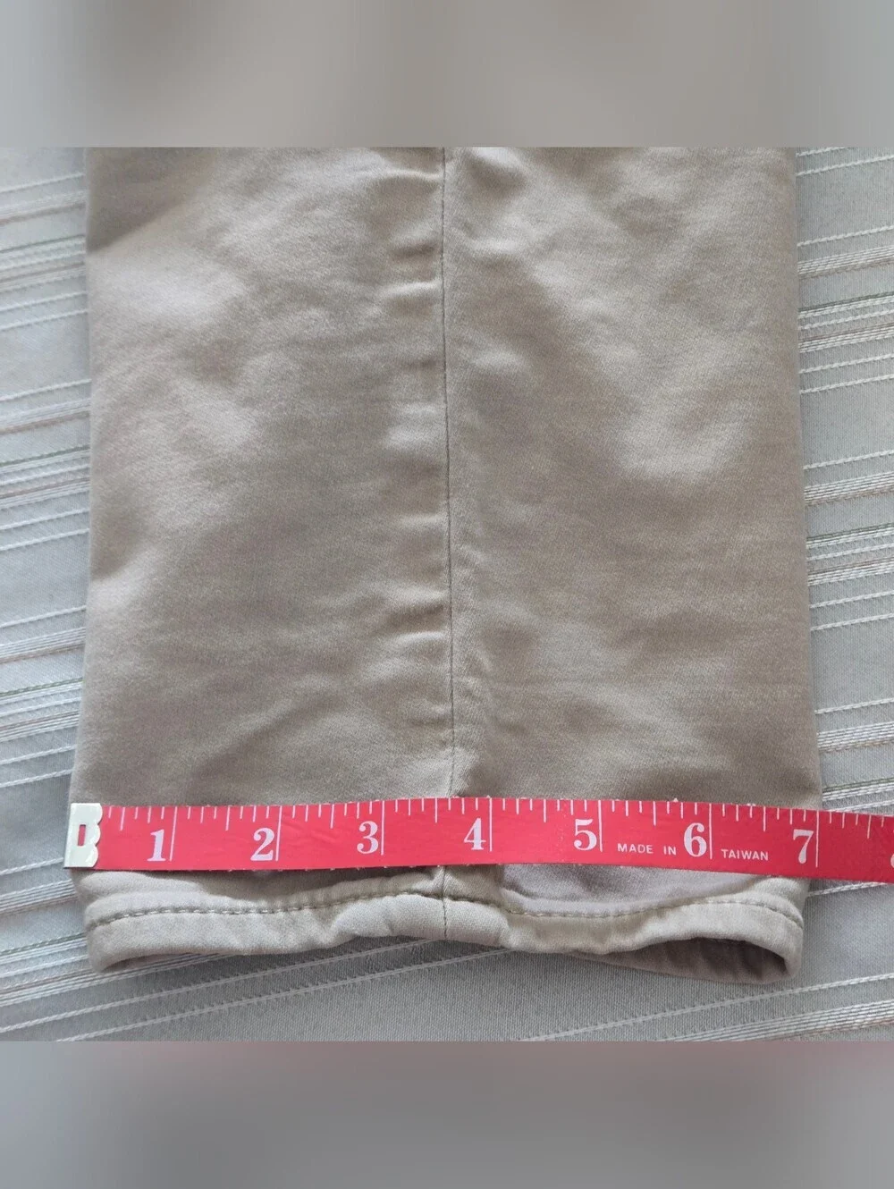 Banana Replublic Traveler Athletic Tapered Fit Khaki Jeans 5 pkt Men 36Wx27L